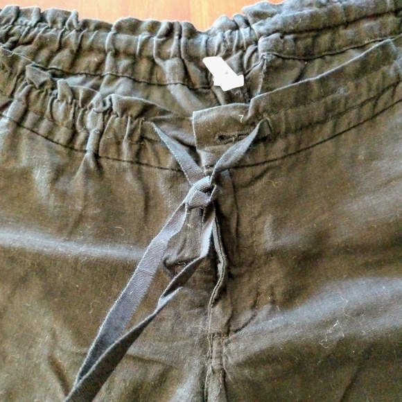 Old Navy linen shorts - Picture 3 of 5